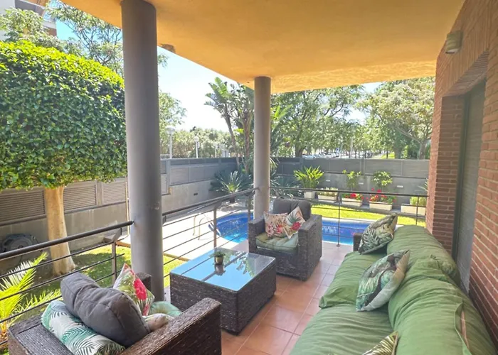 Castle Village Feriehus *