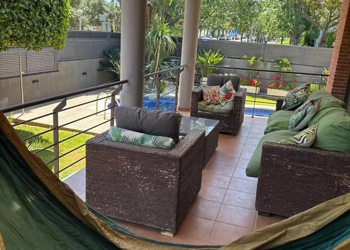 Feriehus Castle Village *