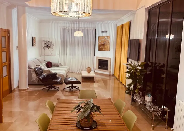 Family House Experience Lux * Salou